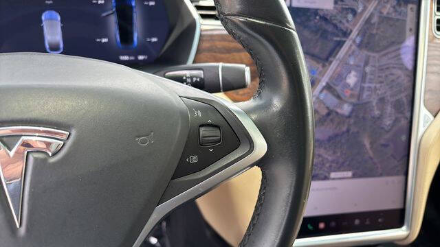 2017 Tesla Model X 90D