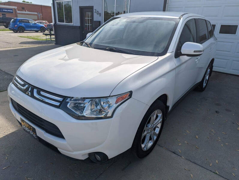 2014 Mitsubishi Outlander for sale at Auto Empire in Indianola IA