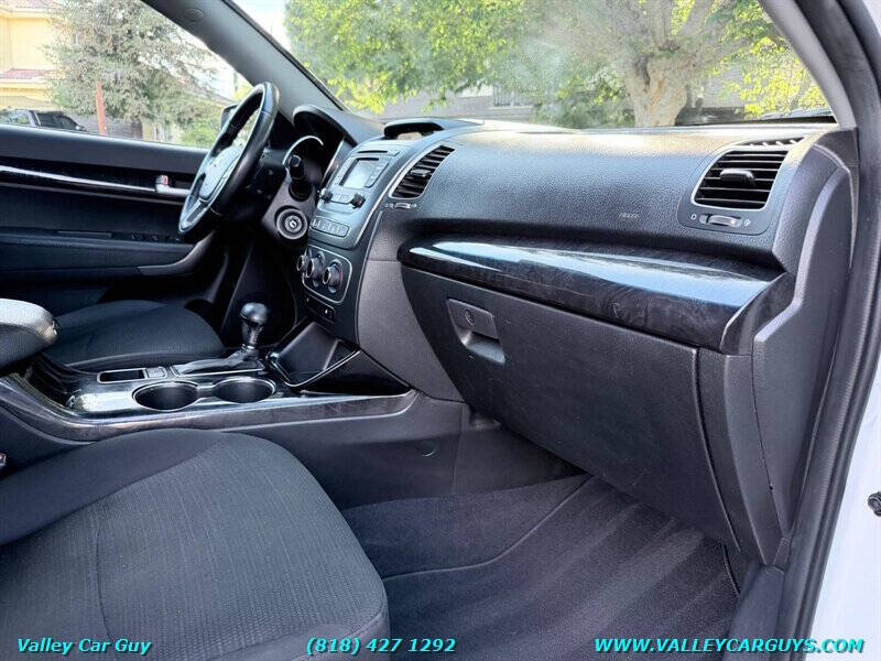 2015 Kia Sorento LX