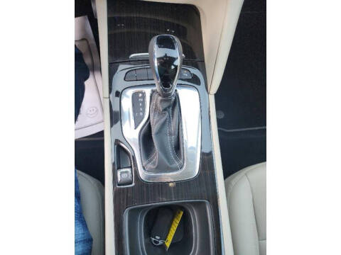 2018 Buick Regal Sportback Essence