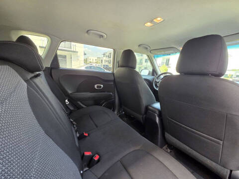 2019 Kia Soul +
