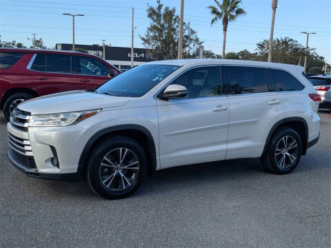 2018 Toyota Highlander LE