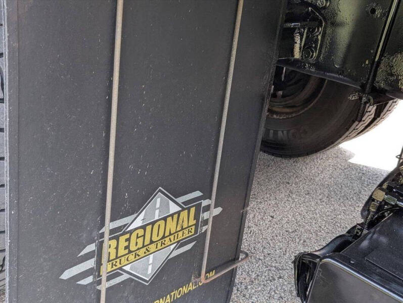 2018 International DuraStar 4300