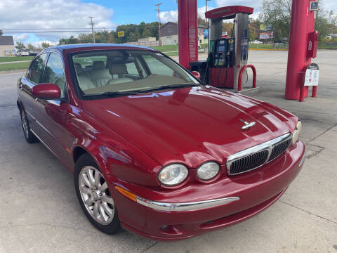 2003 Jaguar X-Type for sale at Trocci's Auto Sales in West Pittsburg PA