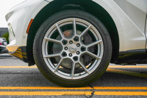 2021 Aston Martin DBX