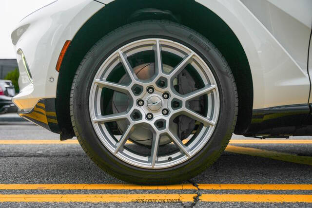 2021 Aston Martin DBX