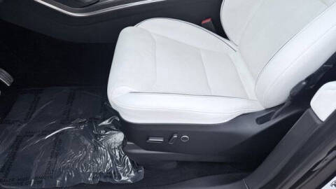 2022 Tesla Model X Plaid