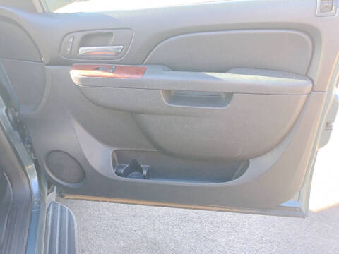 2010 GMC Yukon XL SLT