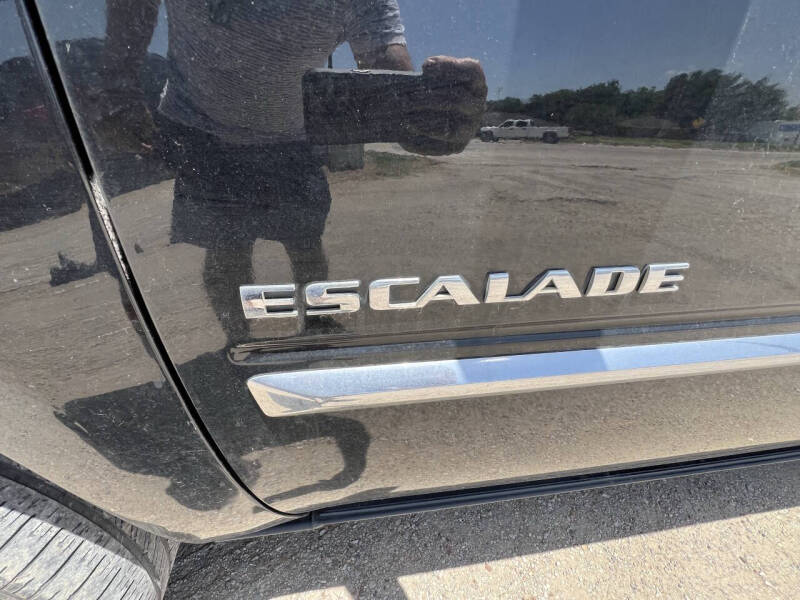 2013 Cadillac Escalade Luxury