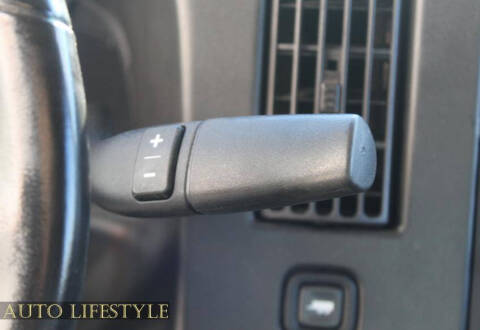 2023 Chevrolet Express 2500