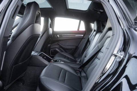 2023 Porsche Panamera 4
