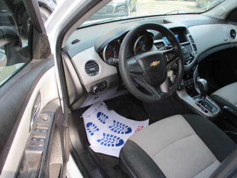 2012 Chevrolet Cruze LS