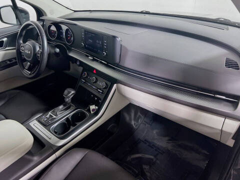 2024 Kia Carnival