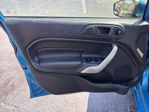 2013 Ford Fiesta Titanium