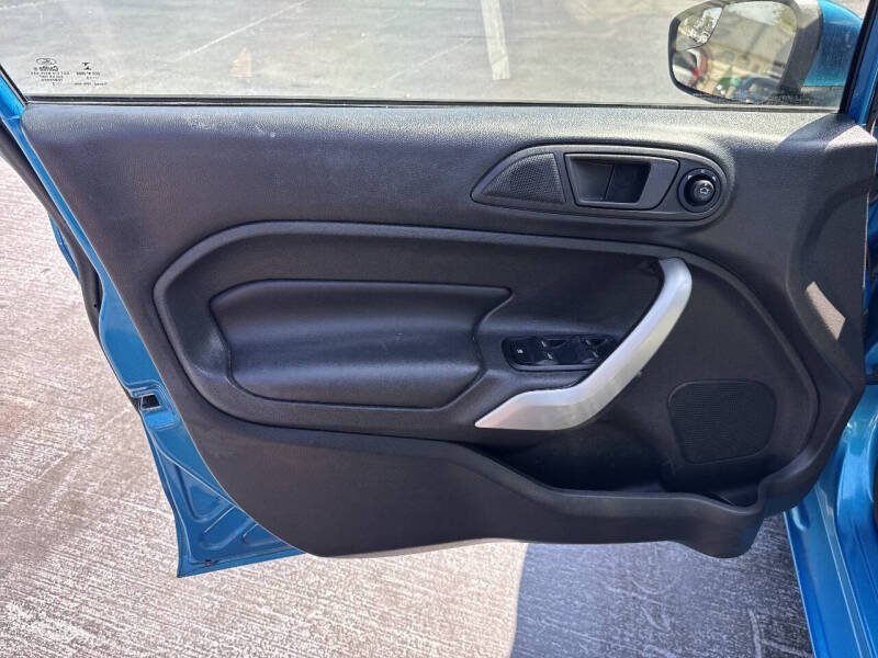 2013 Ford Fiesta Titanium