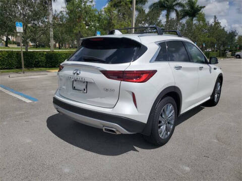 2025 Infiniti QX50 Luxe