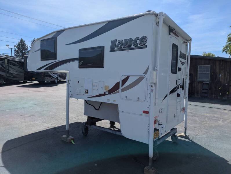 2020 Lance Camper 650 / 15ft
