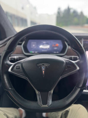2016 Tesla Model X 90D
