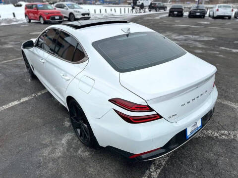 2023 Genesis G70