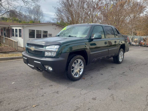 2002 Chevrolet Avalanche for sale at TR MOTORS in Gastonia NC