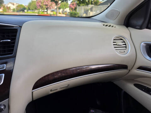 2015 Infiniti QX60