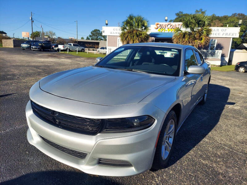 2022 Dodge Charger SXT photo 2