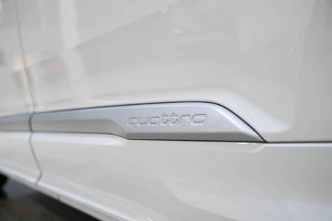 2021 Audi Q7 quattro Premium Plus 45 TFSI