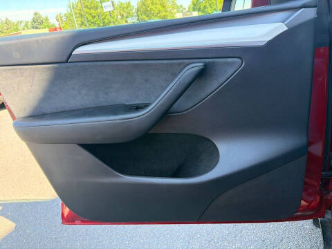 2025 Tesla Model Y Long Range