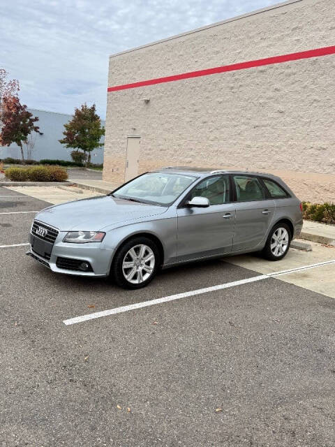2011 Audi A4 Premium's photo