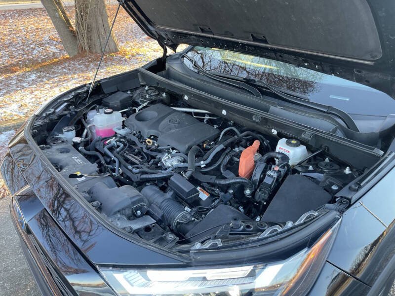 2024 Toyota RAV4 Hybrid LE