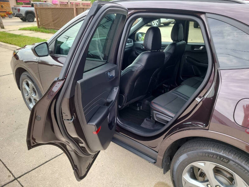 2023 Ford Escape ST-Line