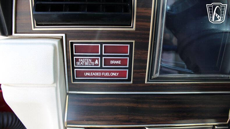 1982 Lincoln Mark VI