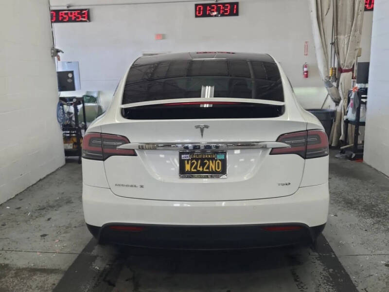 2018 Tesla Model X 75D