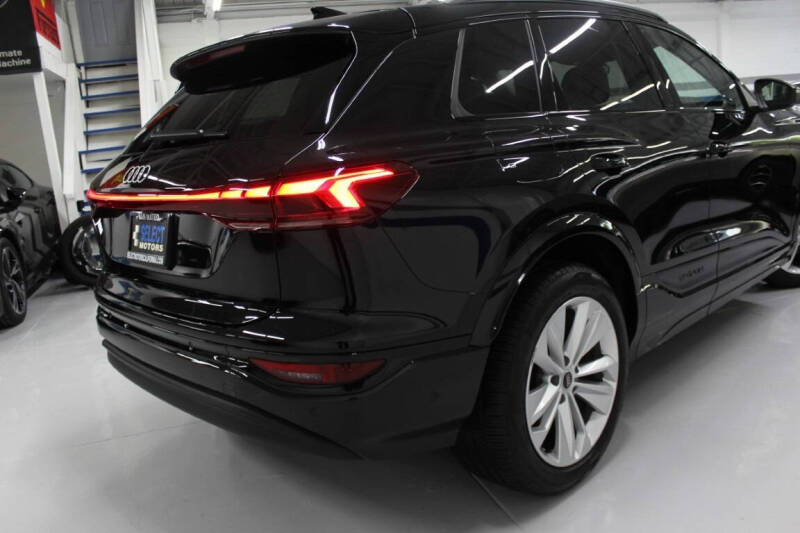 2025 Audi Q6 e-tron Premium