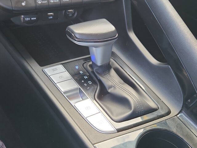 2022 Hyundai Elantra