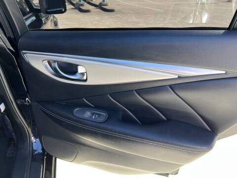 2021 Infiniti Q50 Luxe