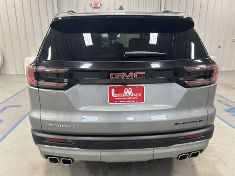 2025 GMC Acadia Elevation