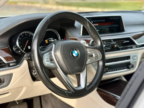 2016 BMW 7 Series 750i xDrive