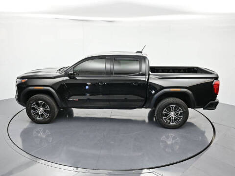 2024 GMC Canyon AT4