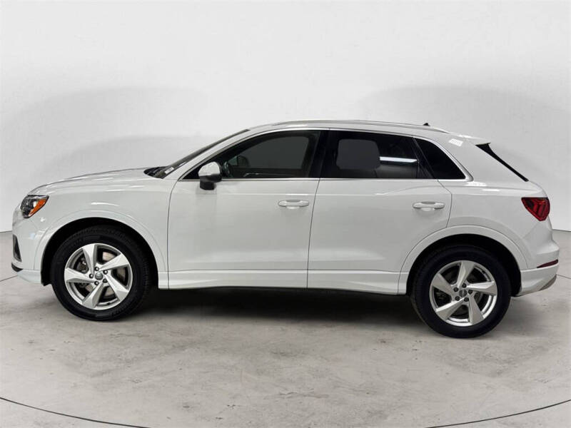 2019 Audi Q3 quattro Premium 45 TFSI