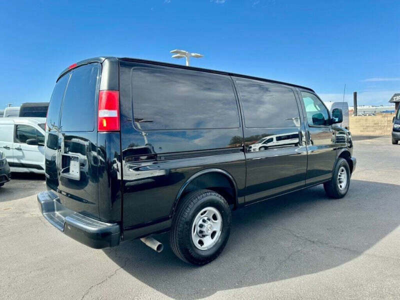 2020 Chevrolet Express 2500
