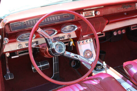 1961 Oldsmobile Starfire