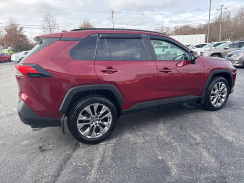 2019 Toyota RAV4 XLE Premium