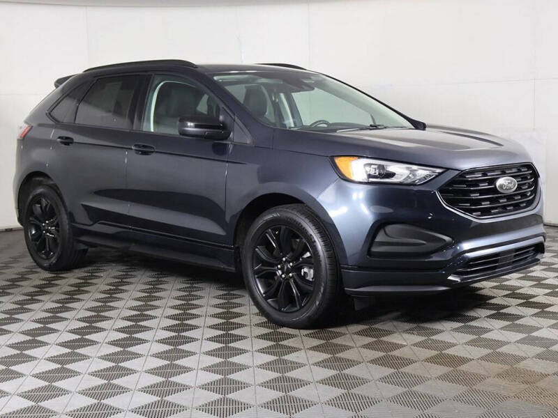 2022 Ford Edge SE