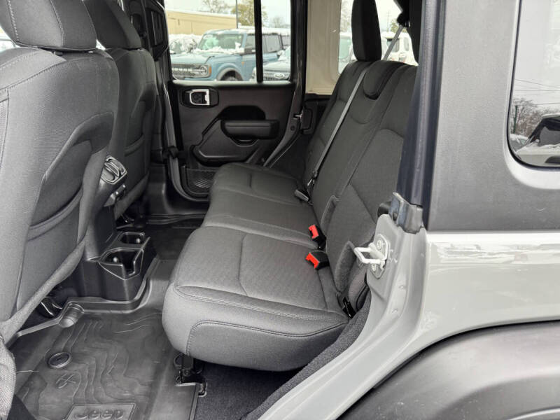 2022 Jeep Wrangler Unlimited Willys