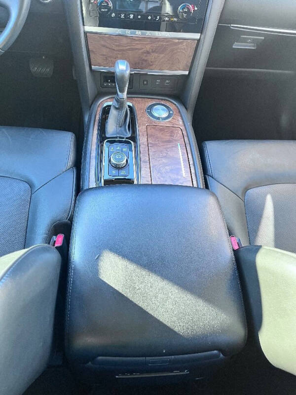 2022 Nissan Armada SL