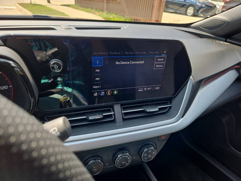 2024 Chevrolet Trax RS