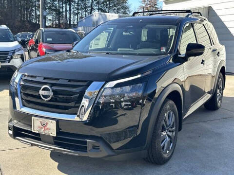 2025 Nissan Pathfinder SV