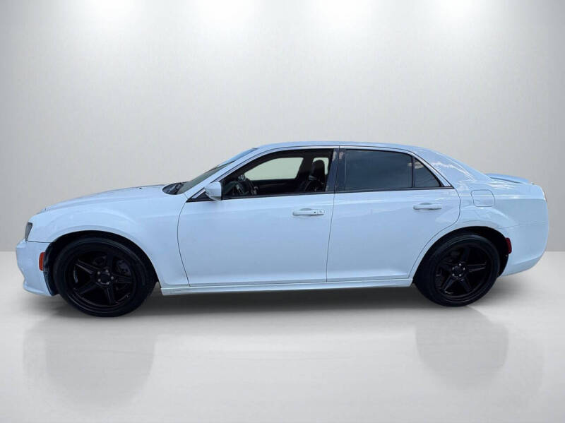 2019 Chrysler 300 S