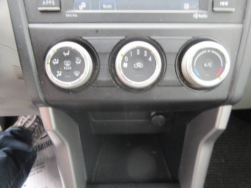 2016 Subaru Forester 2.5i